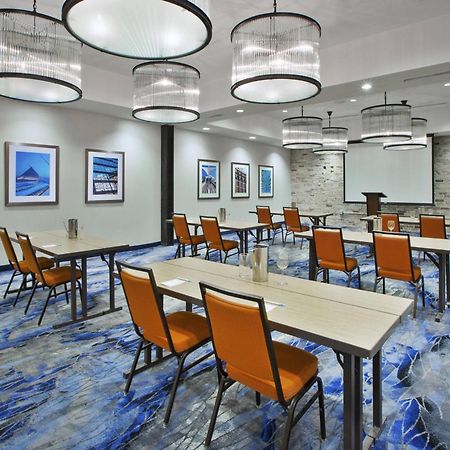 Fairfield Inn & Suites By Marriott Milwaukee Downtown Extérieur photo