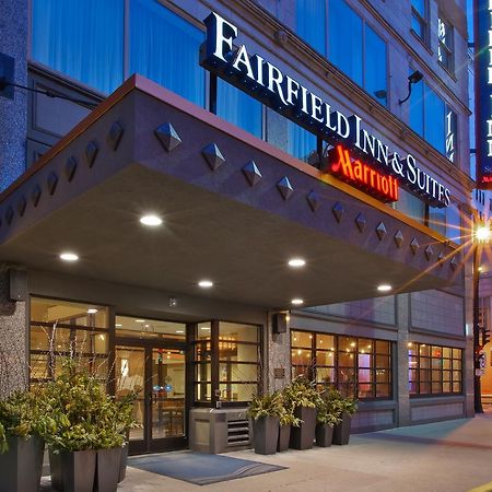 Fairfield Inn & Suites By Marriott Milwaukee Downtown Extérieur photo