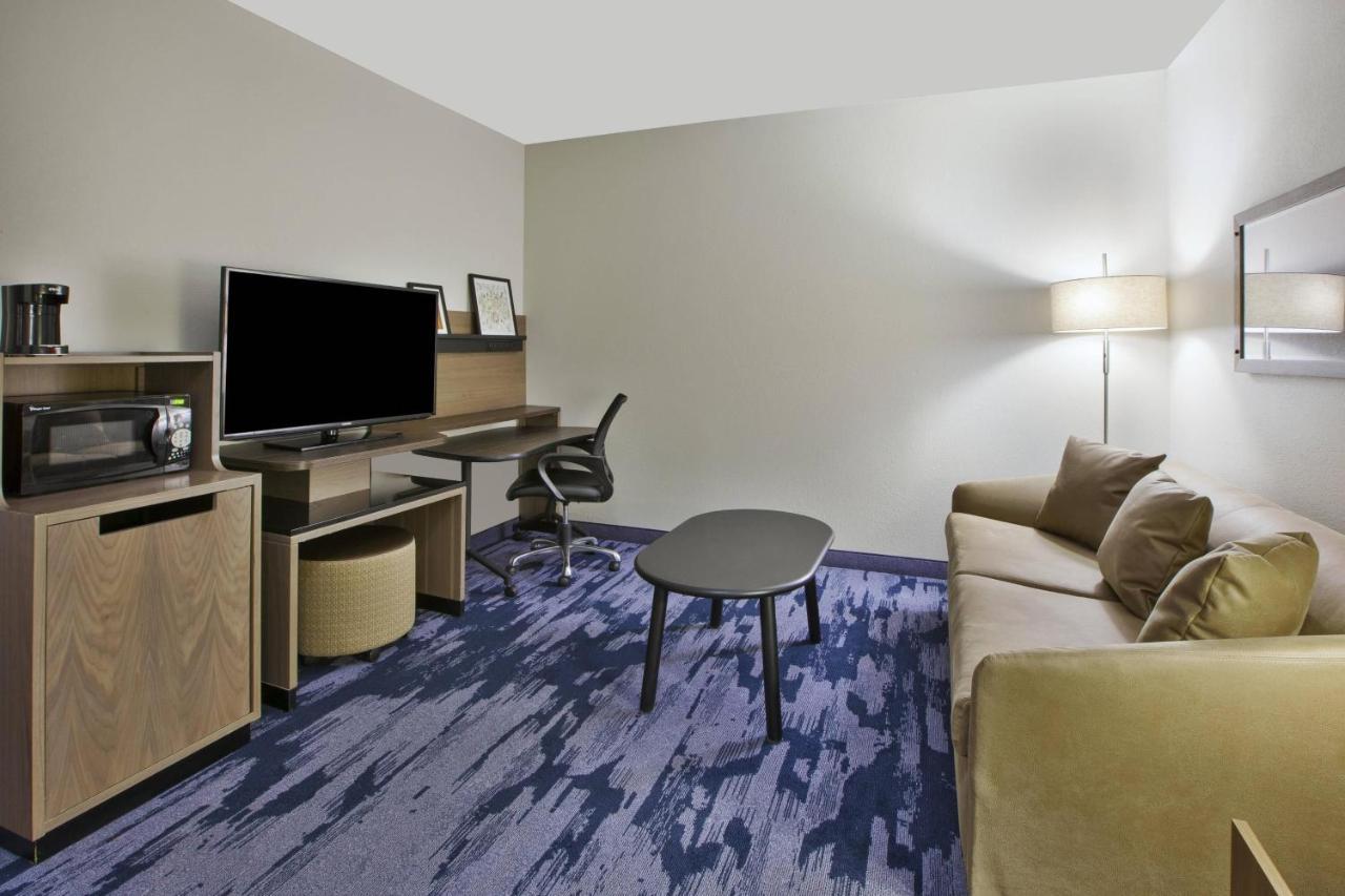 Fairfield Inn & Suites By Marriott Milwaukee Downtown Extérieur photo