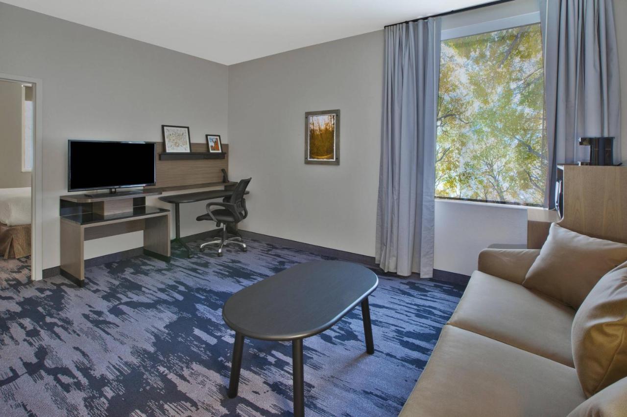 Fairfield Inn & Suites By Marriott Milwaukee Downtown Extérieur photo