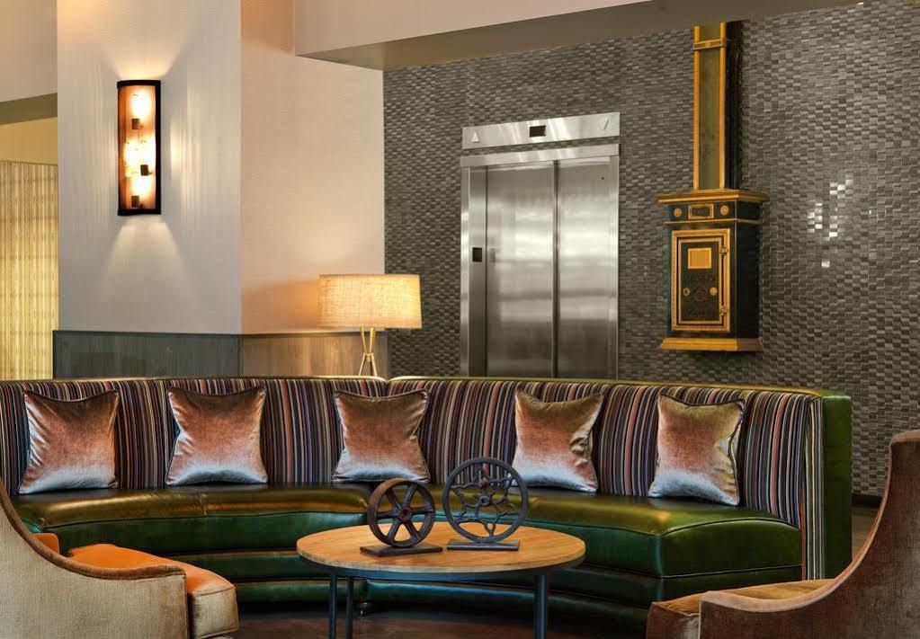 Fairfield Inn & Suites By Marriott Milwaukee Downtown Extérieur photo